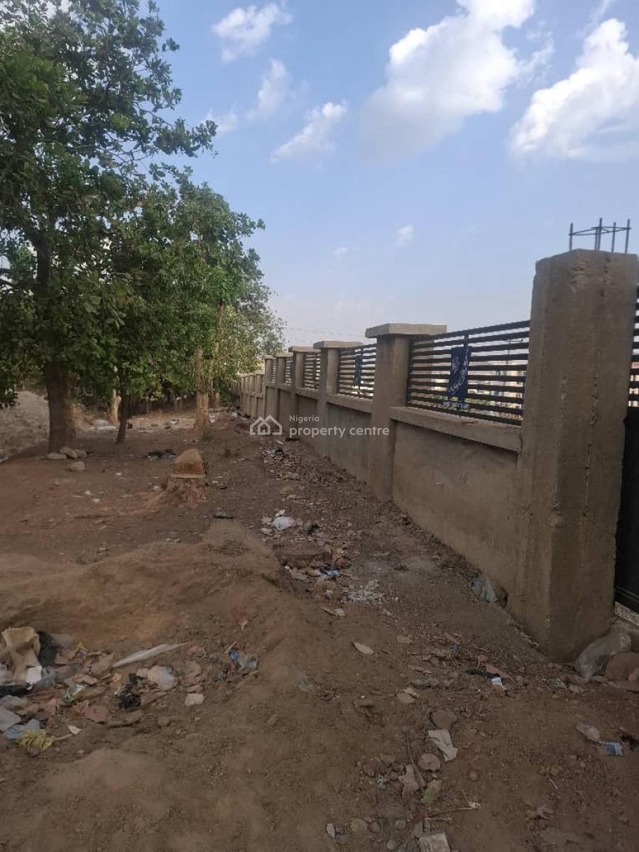 Strategically Located Land, By Jabi Motor Park, Jabi, Abuja, Commercial Land for Rent