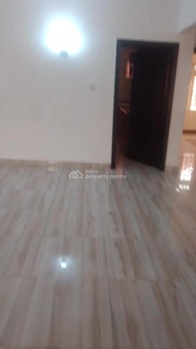 Luxury 2-bedroom Apartment Available in Guzape Main Step Into Modern, Guzape District, Abuja, Flat / Apartment for Sale