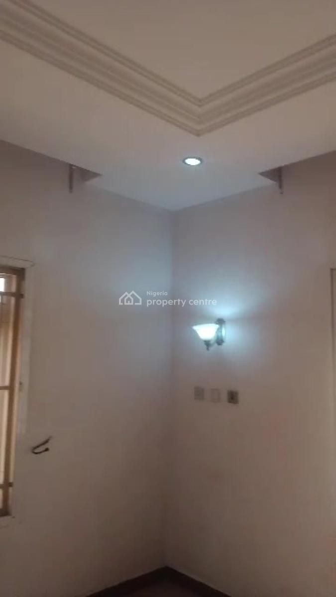 Luxury 2-bedroom Apartment Available in Guzape Main Step Into Modern, Guzape District, Abuja, Flat / Apartment for Sale