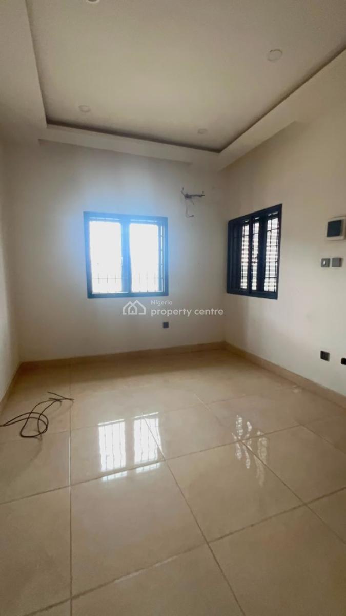 Well Built 3 Bedrooms Flat Apartment, Gilmore, Jahi, Abuja, Flat / Apartment for Rent