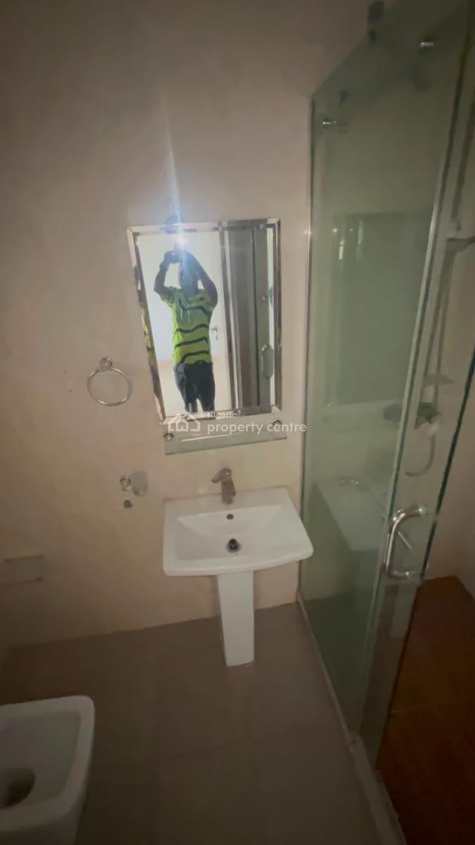 Well Built 3 Bedrooms Flat Apartment, Gilmore, Jahi, Abuja, Flat / Apartment for Rent