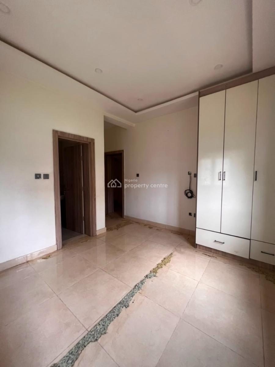 Well Built 3 Bedrooms Flat Apartment, Gilmore, Jahi, Abuja, Flat / Apartment for Rent
