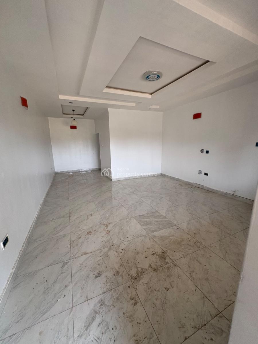 New 2-bedroom Flat, Von Axis, Lugbe District, Abuja, Flat / Apartment for Rent
