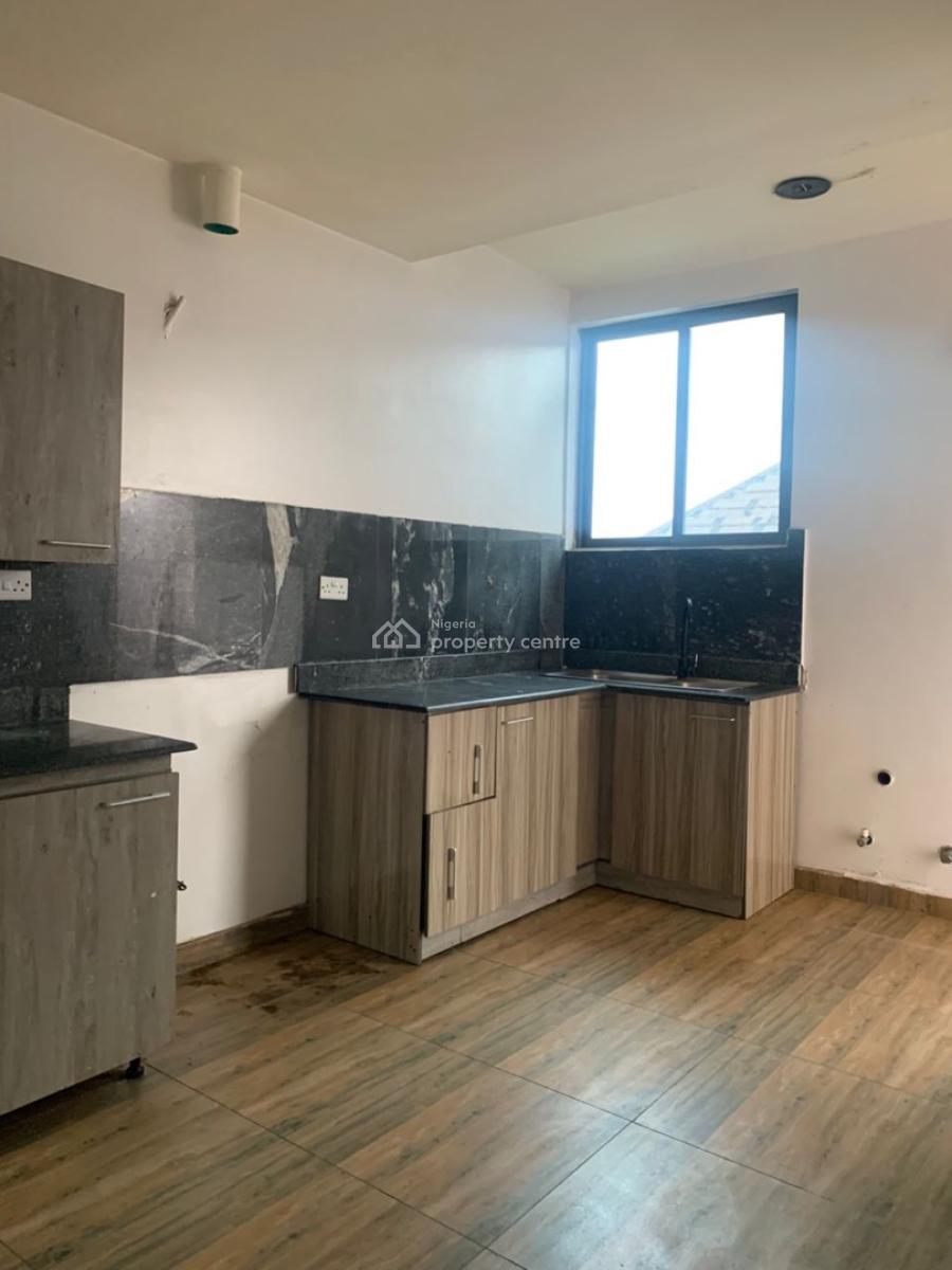 Nicely Finished 3 Bedroom Flat, Christ Chapel, Off Whitesand Avenue, Lekki, Lagos, Flat / Apartment for Rent