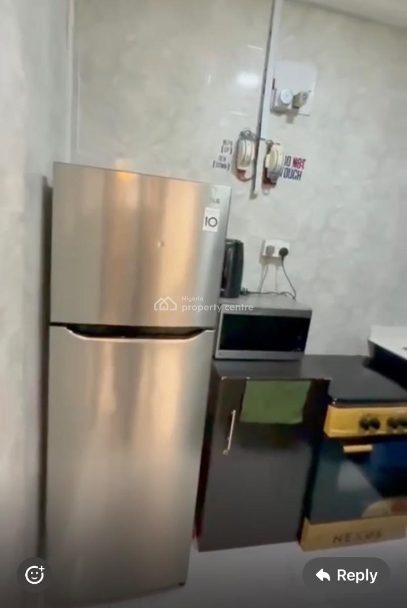 Luxury Mini Flat, Adebisi Street, Alagomeji, Yaba, Lagos, Mini Flat (room and Parlour) Short Let