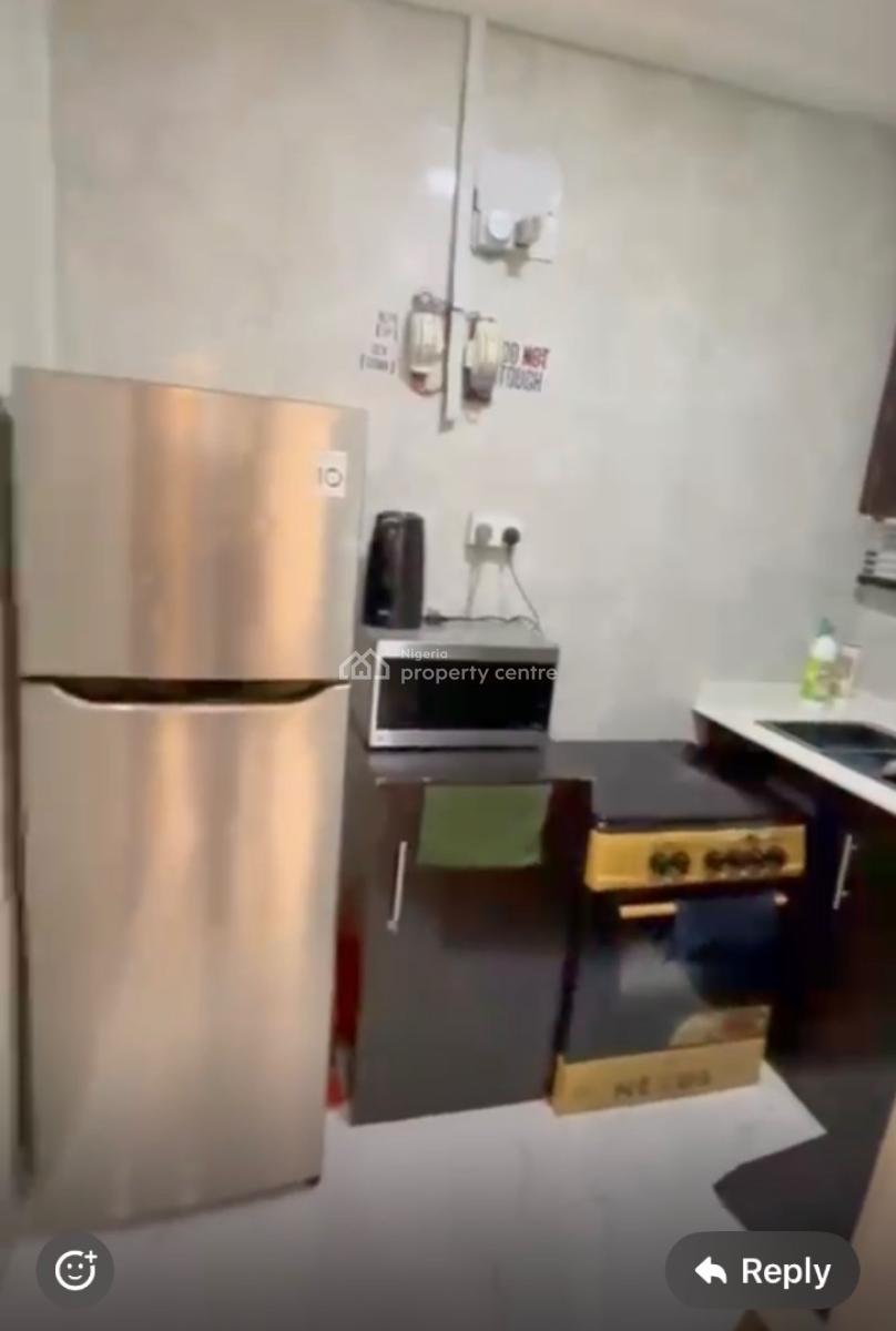 Luxury Mini Flat, Adebisi Street, Alagomeji, Yaba, Lagos, Mini Flat (room and Parlour) Short Let