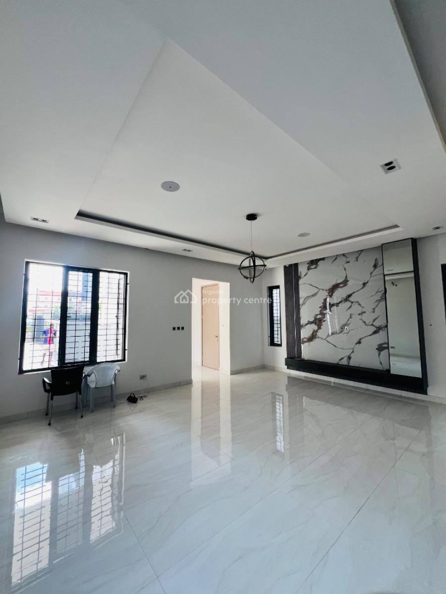 5 Bedroom & Bq, Lekki Phase 1, Lekki, Lagos, Detached Duplex for Sale