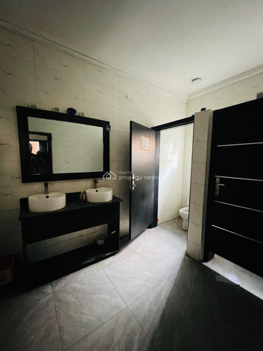 Office /shop Space  16/25/36 Sqm, Lekki Phase 1, Lekki, Lagos, Commercial Property for Rent