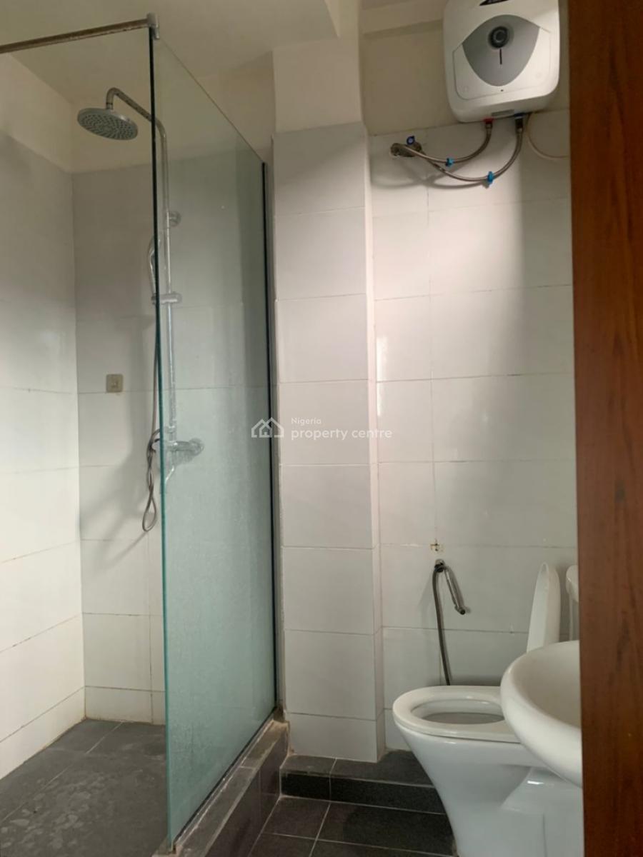 3 Bedroom Flat on The 2nd Floor Within a Service Mini Estate, Lekki, Lagos, House for Rent