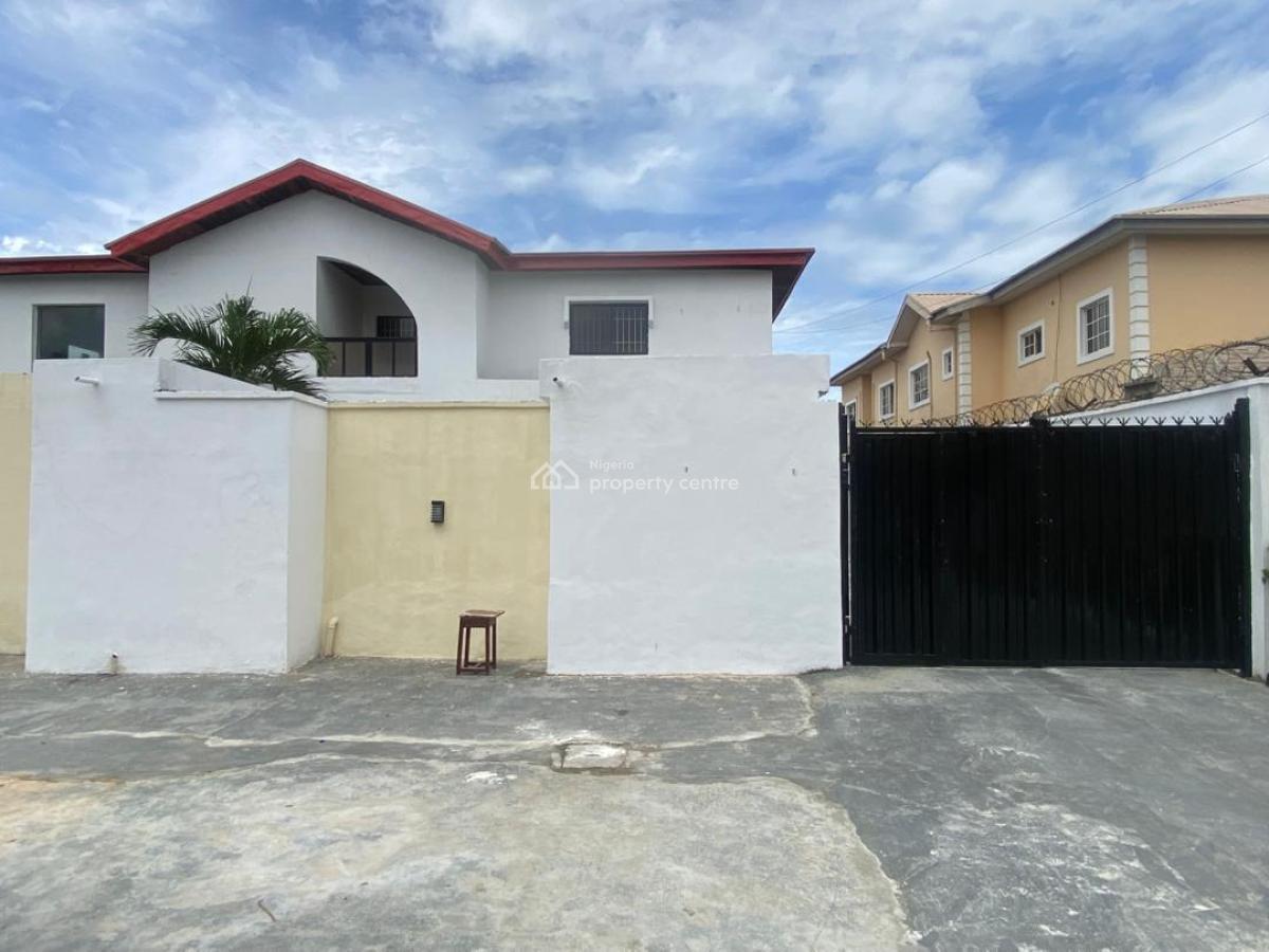 5-bedroom Semi-detached House with 2-room Boys Quarters (bq), Spaciou, Lekki Phase I, Lekki, Lagos, Semi-detached Duplex for Rent
