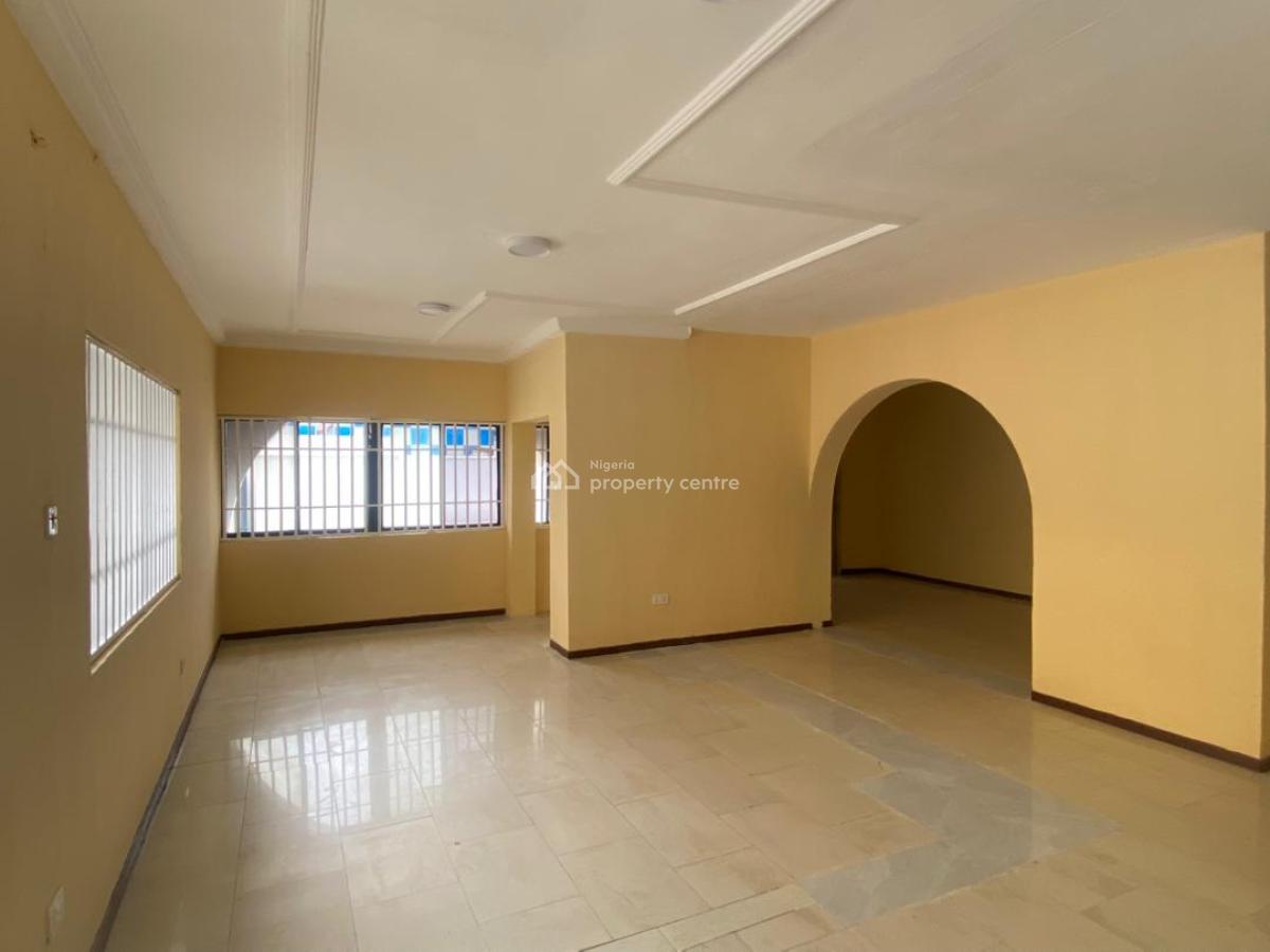 5-bedroom Semi-detached House with 2-room Boys Quarters (bq), Spaciou, Lekki Phase I, Lekki, Lagos, Semi-detached Duplex for Rent