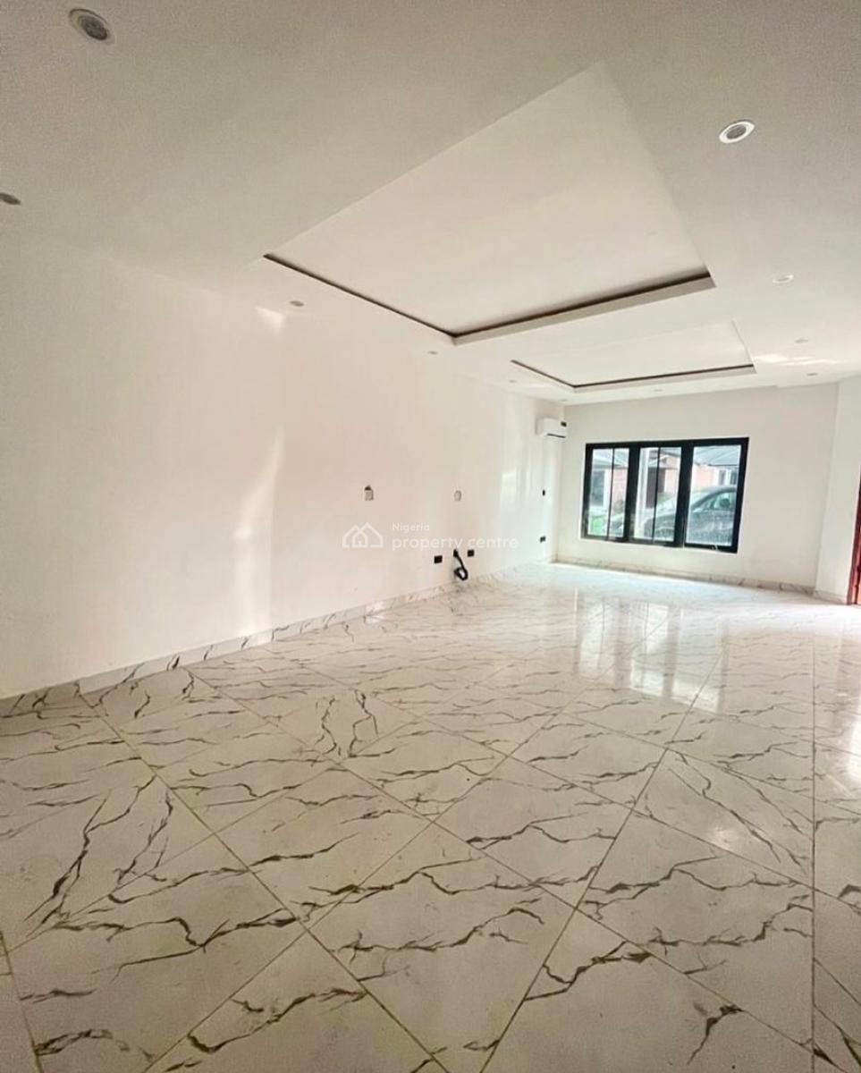 Spacious Fully Serviced 4 Bedroom Terrace Duplex with Bq, Lekki Phase 1, Lekki, Lagos, Terraced Duplex for Rent