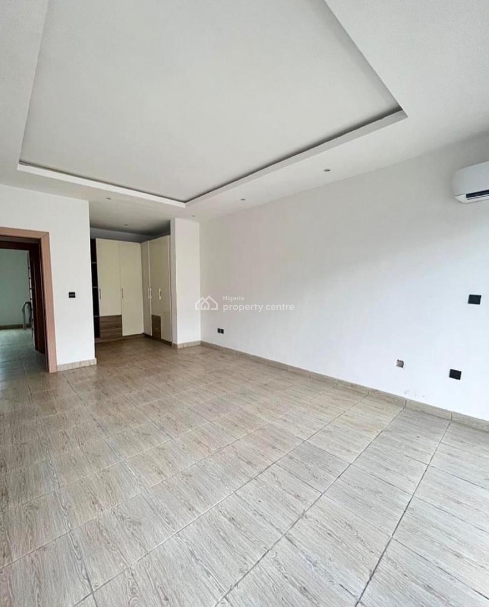 Spacious Fully Serviced 4 Bedroom Terrace Duplex with Bq, Lekki Phase 1, Lekki, Lagos, Terraced Duplex for Rent
