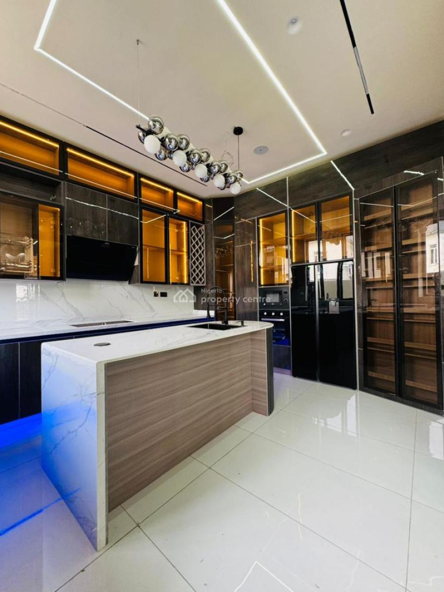 Luxurious 5-bedrooms Fully Detached Duplex with Bq, Orchid, Lekki, Lagos, Detached Duplex for Sale