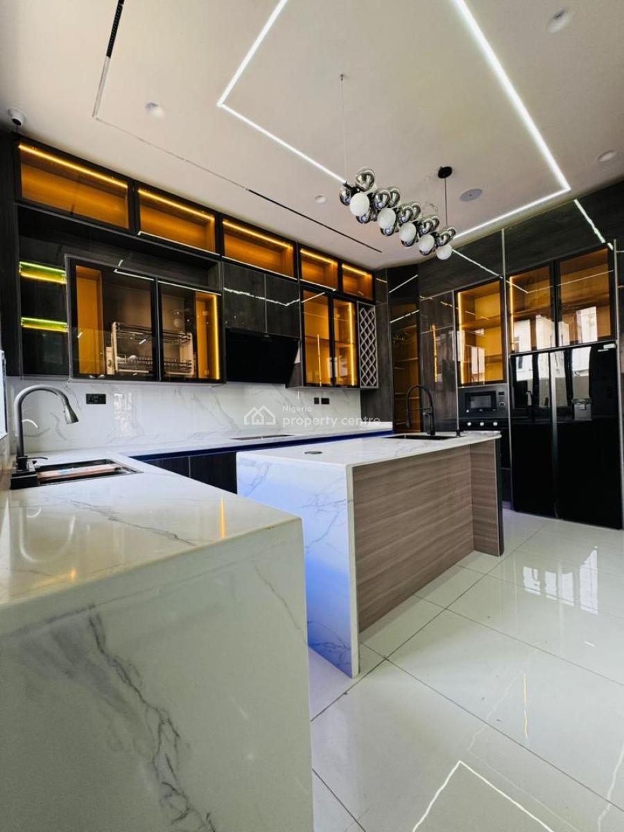 Luxurious 5-bedrooms Fully Detached Duplex with Bq, Orchid, Lekki, Lagos, Detached Duplex for Sale