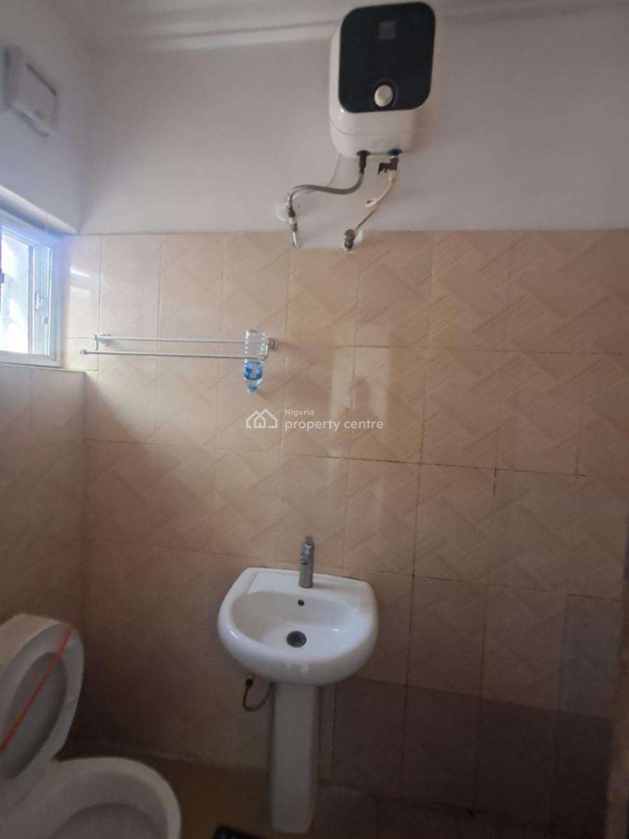 Standard 1-bedroom Apartment Upstairs, Chevron, Lekki, Lagos, Mini Flat (room and Parlour) for Rent