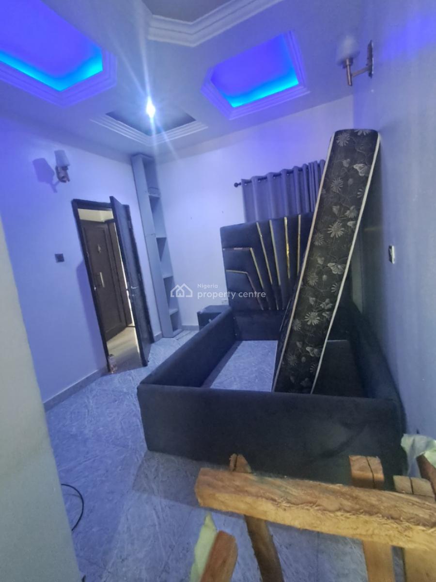 Standard 1-bedroom Apartment Upstairs, Chevron, Lekki, Lagos, Mini Flat (room and Parlour) for Rent