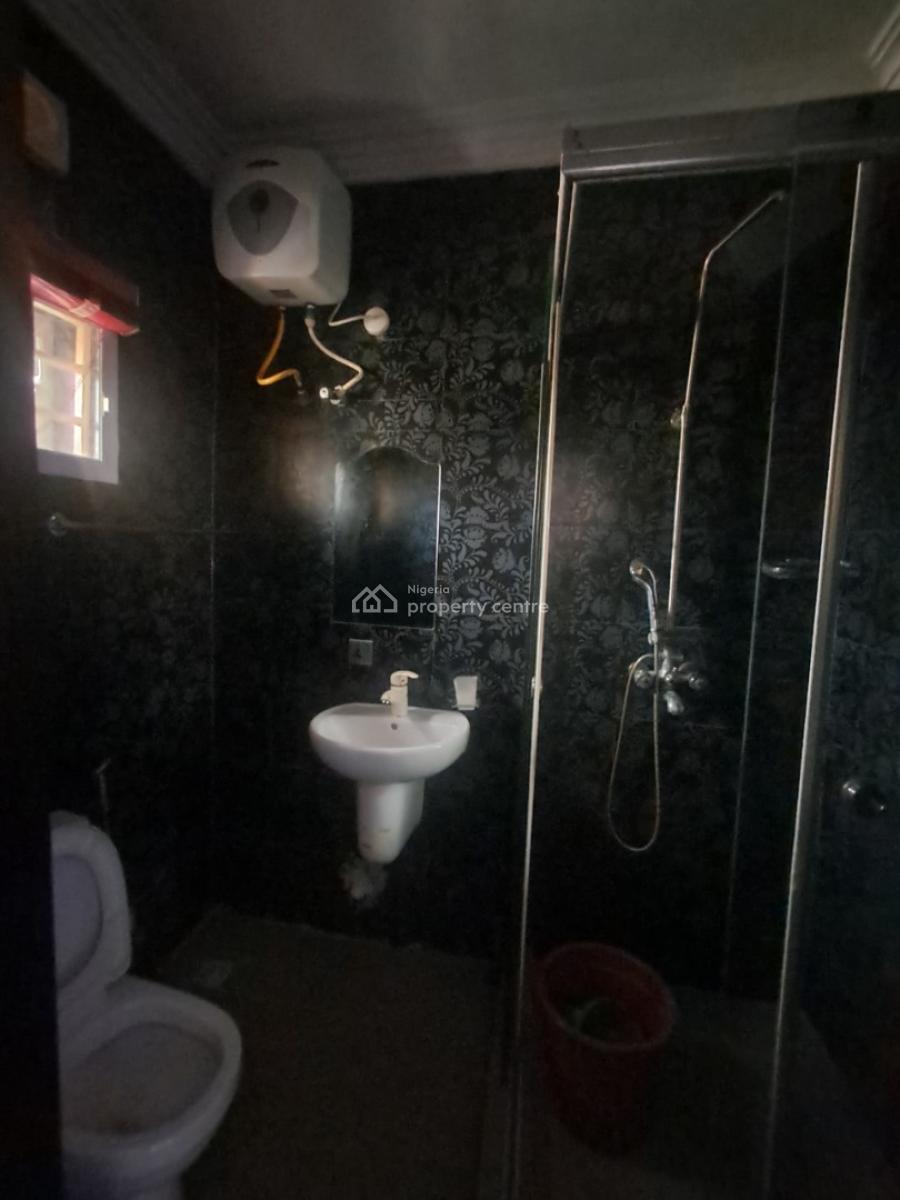 Standard 1-bedroom Apartment Upstairs, Chevron, Lekki, Lagos, Mini Flat (room and Parlour) for Rent