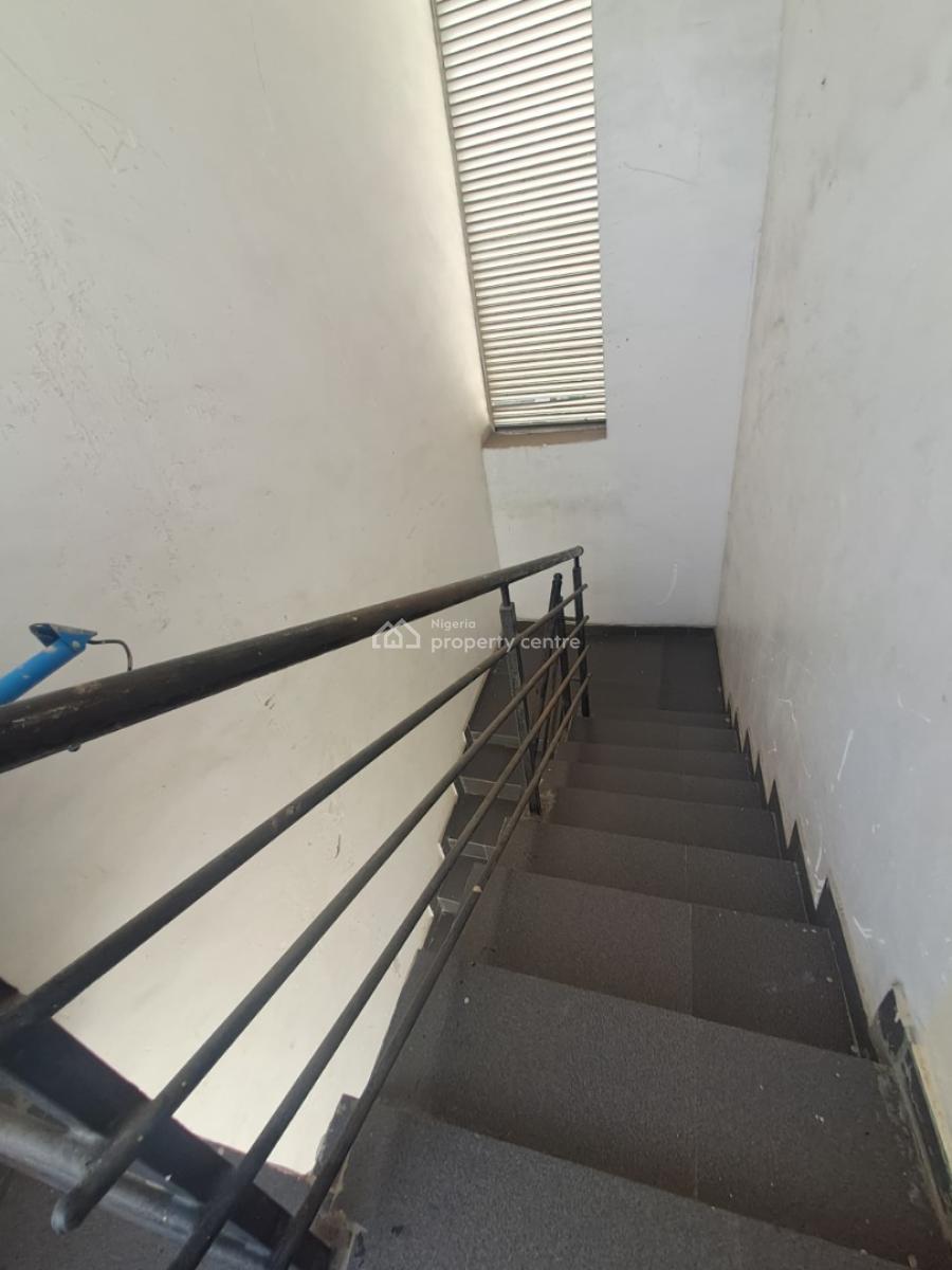 Standard 1-bedroom Apartment Upstairs, Chevron, Lekki, Lagos, Mini Flat (room and Parlour) for Rent