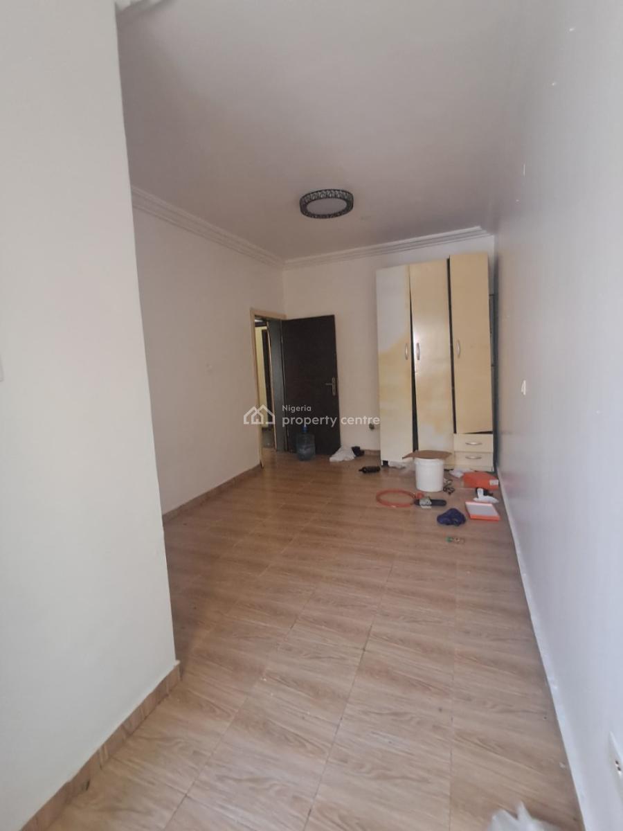 Standard 1-bedroom Apartment Upstairs, Chevron, Lekki, Lagos, Mini Flat (room and Parlour) for Rent