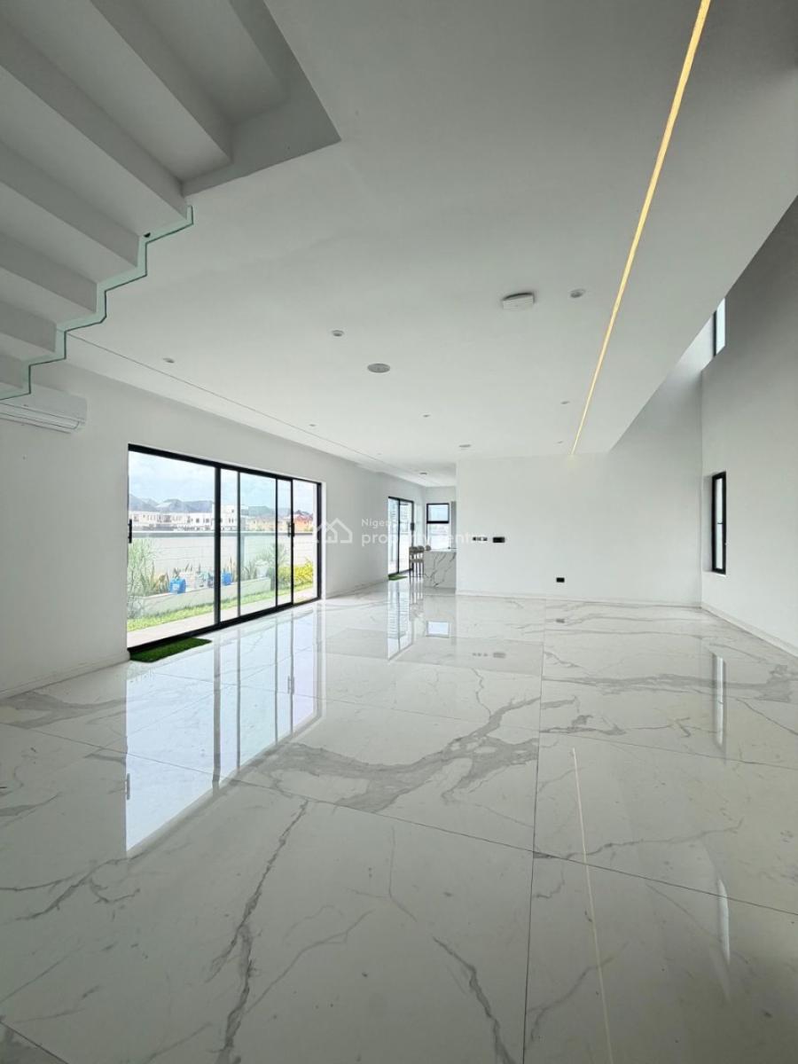 a Tastefully Finished 2 Bedroom Penthouse- Bq -, Vgc, Lekki, Lagos, Detached Duplex for Sale