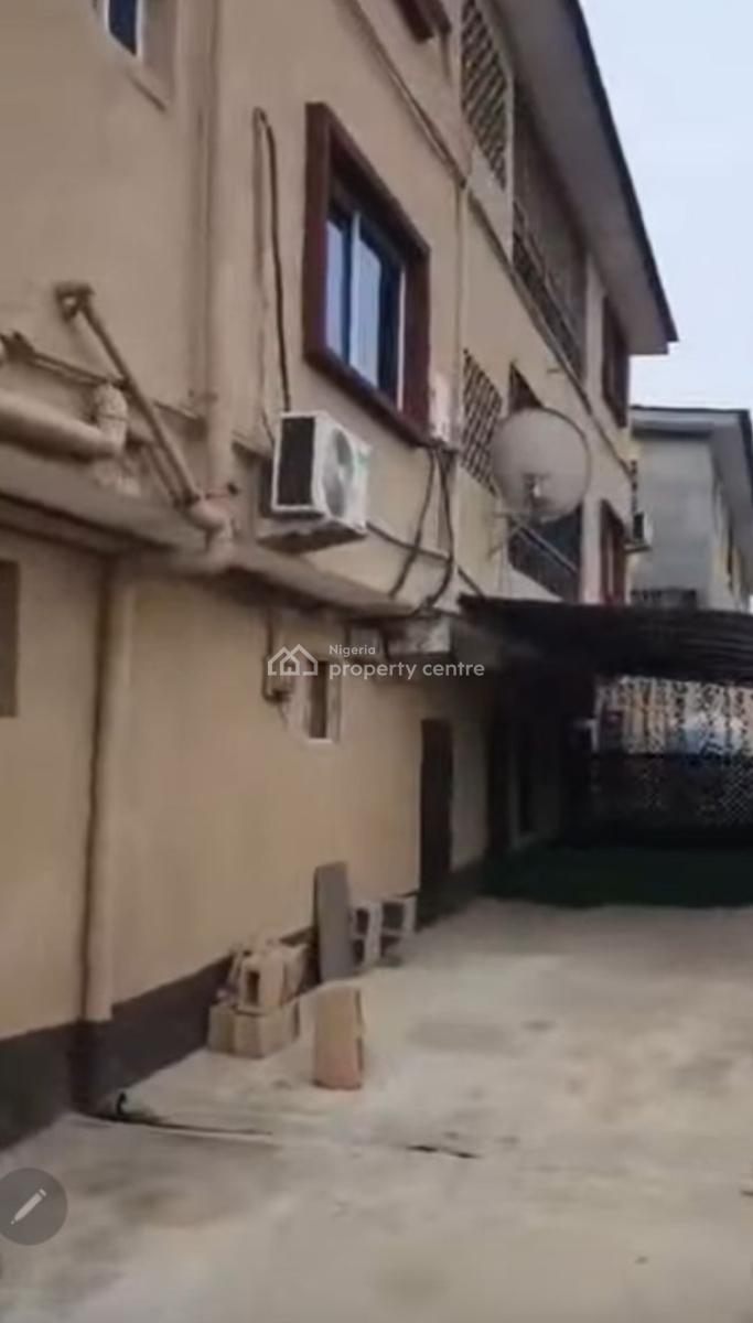 Block of 5 Units of 2 Bedroom Flats + 2 Office Spaces, Off Toyin Street, Ikeja, Lagos, Block of Flats for Sale