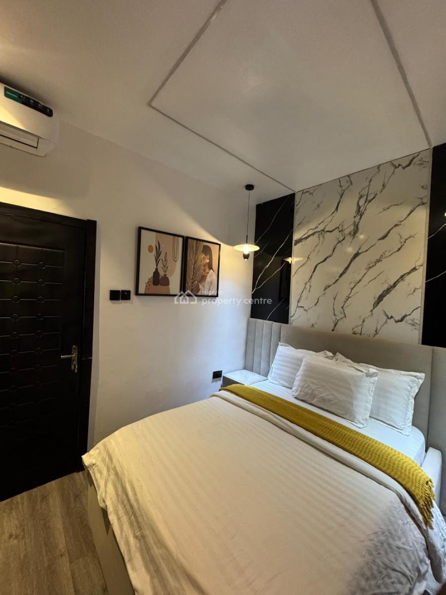 ️️ Brand New Luxury Two(2) Bedroom Apartment with a Pool  , Ps5, Lekki Phase 1, Lekki, Lagos, Flat / Apartment Short Let