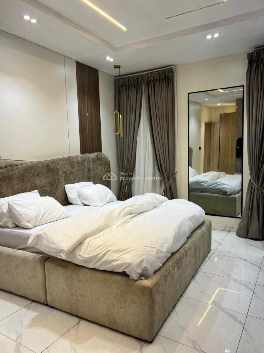 ️️ Brand New Luxury Two(2) Bedroom Apartment with a Pool  , Ps5, Lekki Phase 2, Lekki, Lagos, Flat / Apartment Short Let