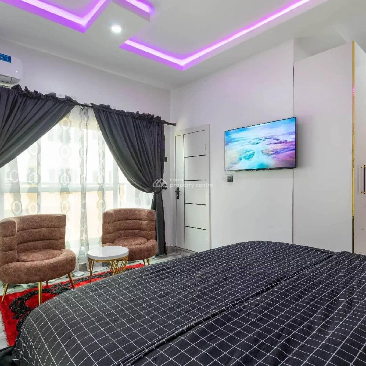 ️️ Brand New Luxury 1 Bedroom Apartment with a Pool  , Ps5, Lekki Phase 2, Lekki, Lagos, Flat / Apartment Short Let