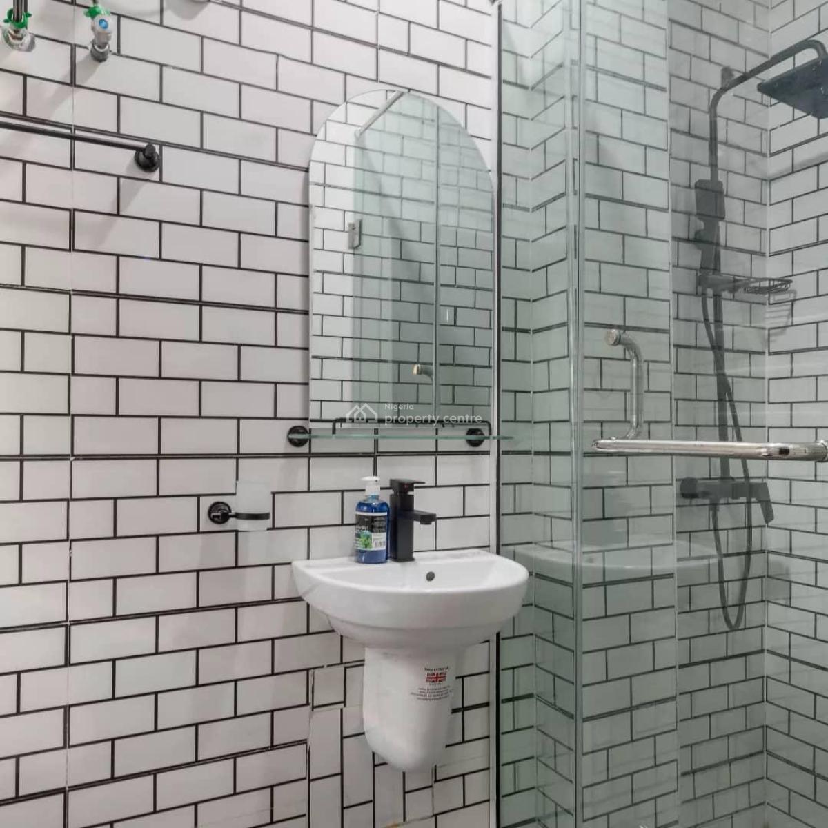 ️️ Brand New Luxury 1 Bedroom Apartment with a Pool  , Ps5, Lekki Phase 2, Lekki, Lagos, Flat / Apartment Short Let
