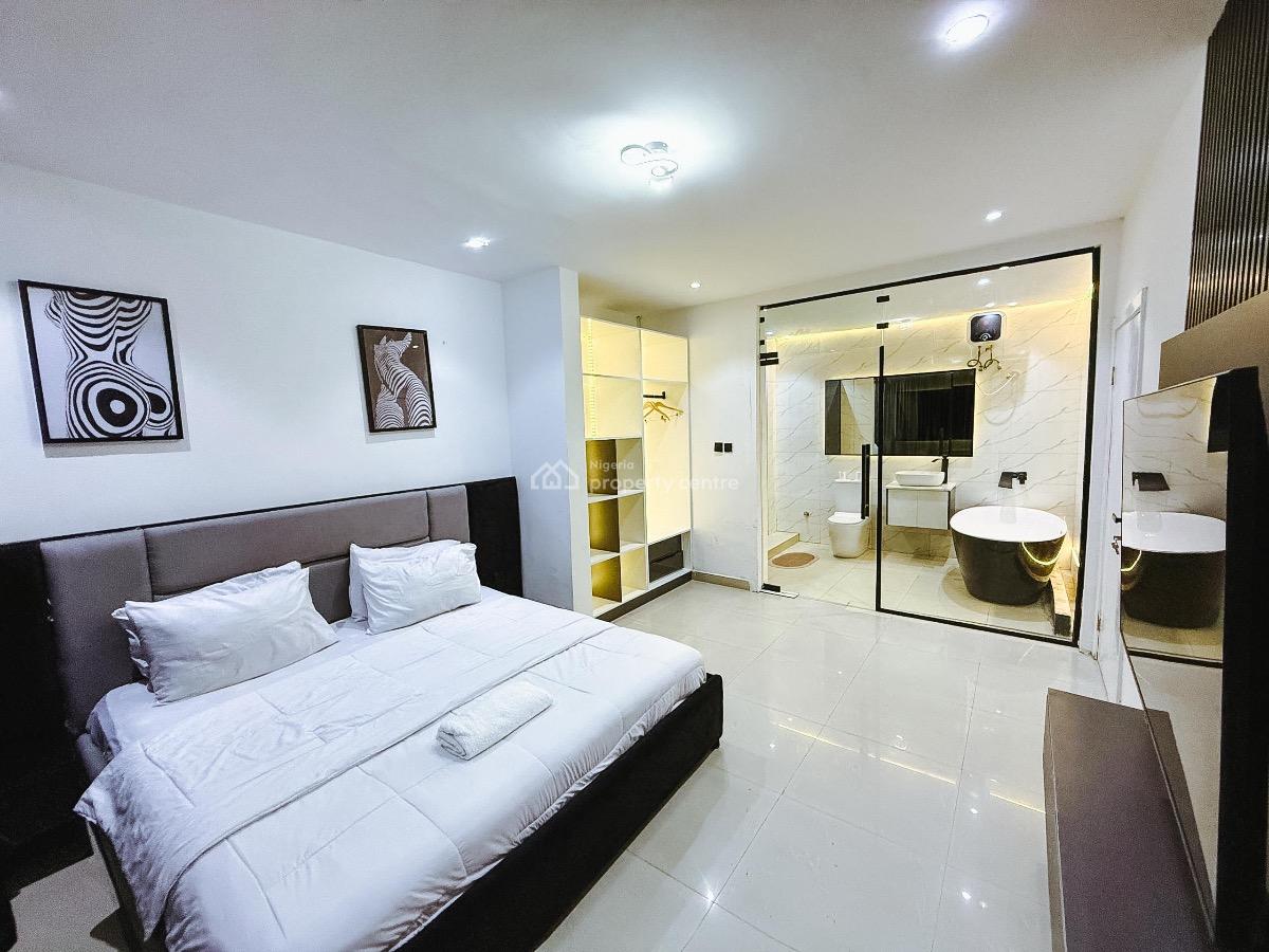 Our Lovely 2 Bedroom Seaview Apartment with Balconies,ps5,snooker Boar, Lekki Phase 1, Lekki, Lagos, Flat / Apartment Short Let