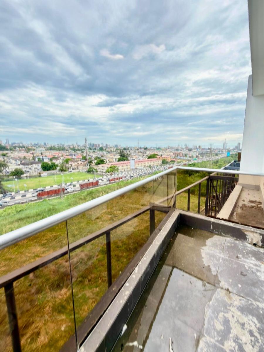 Modern Brand New with Amazing Facilities Plus 24/7 Power, Ikoyi, Lagos, Flat / Apartment for Rent