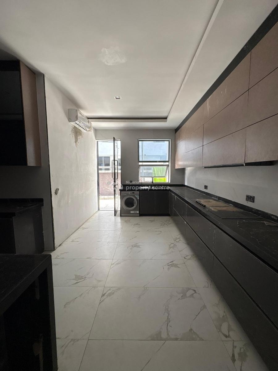 3 Bedroom Maisonette with Bq, Osapa, Lekki, Lagos, Flat / Apartment for Rent