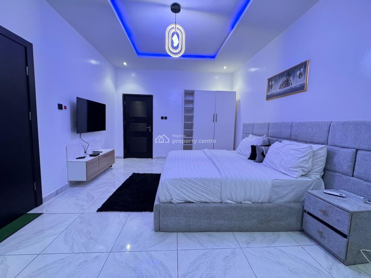 Luxury 2 Bedroom Apartment, Lekki Phase 1, Lekki, Lagos, Flat / Apartment Short Let