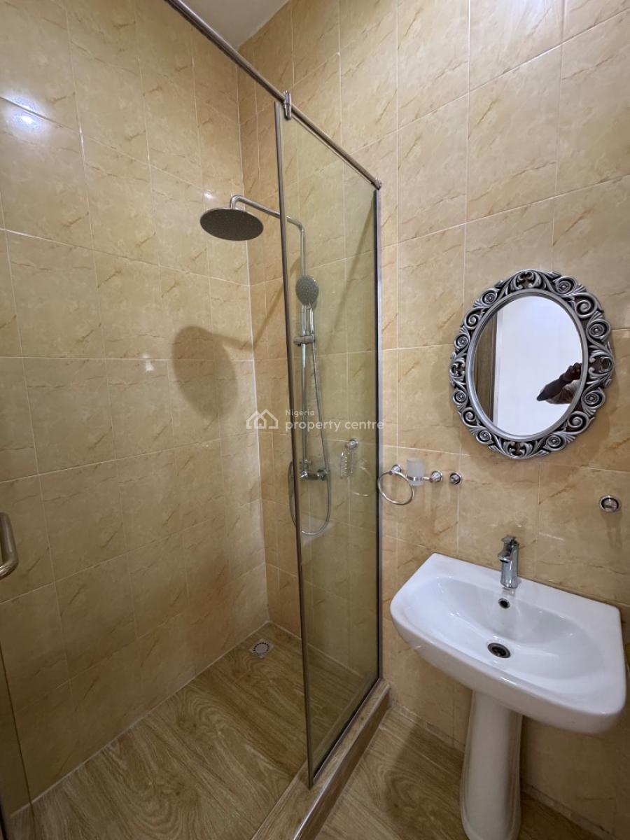 a Brand New 3 Bedroom Flat with a Room Bq, Lekki Phase 1., Lekki Phase 1, Lekki, Lagos, Flat / Apartment for Rent
