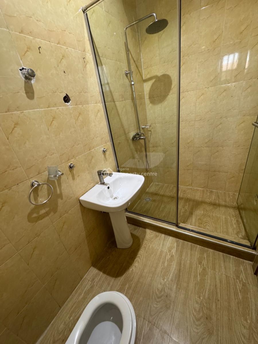 a Brand New 3 Bedroom Flat with a Room Bq, Lekki Phase 1., Lekki Phase 1, Lekki, Lagos, Flat / Apartment for Rent