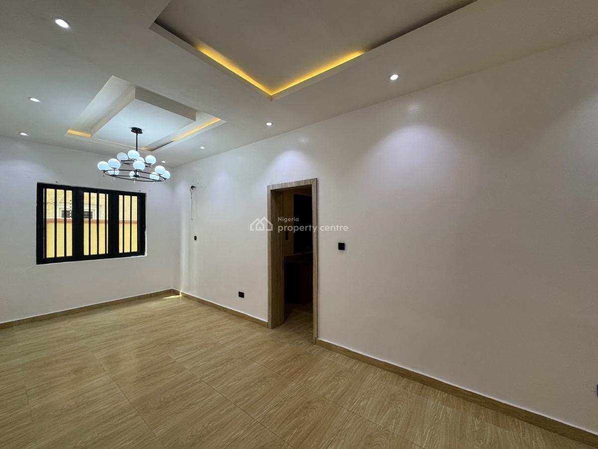 a Brand New 3 Bedroom Flat with a Room Bq, Lekki Phase 1., Lekki Phase 1, Lekki, Lagos, Flat / Apartment for Rent