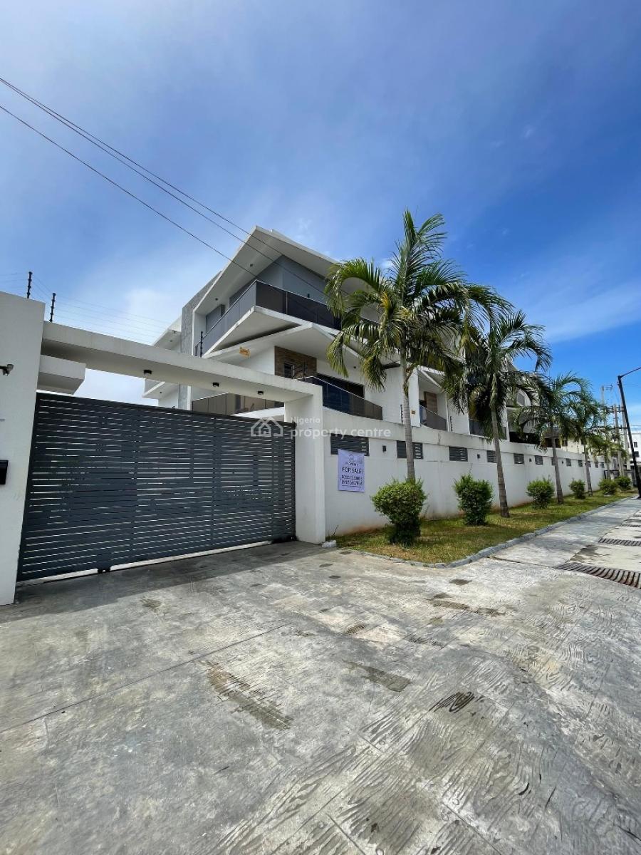 Partly Furnished 4 Bedrooms Terrace Duplex, Lekki Phase 1, Lekki, Lagos, Terraced Duplex for Sale