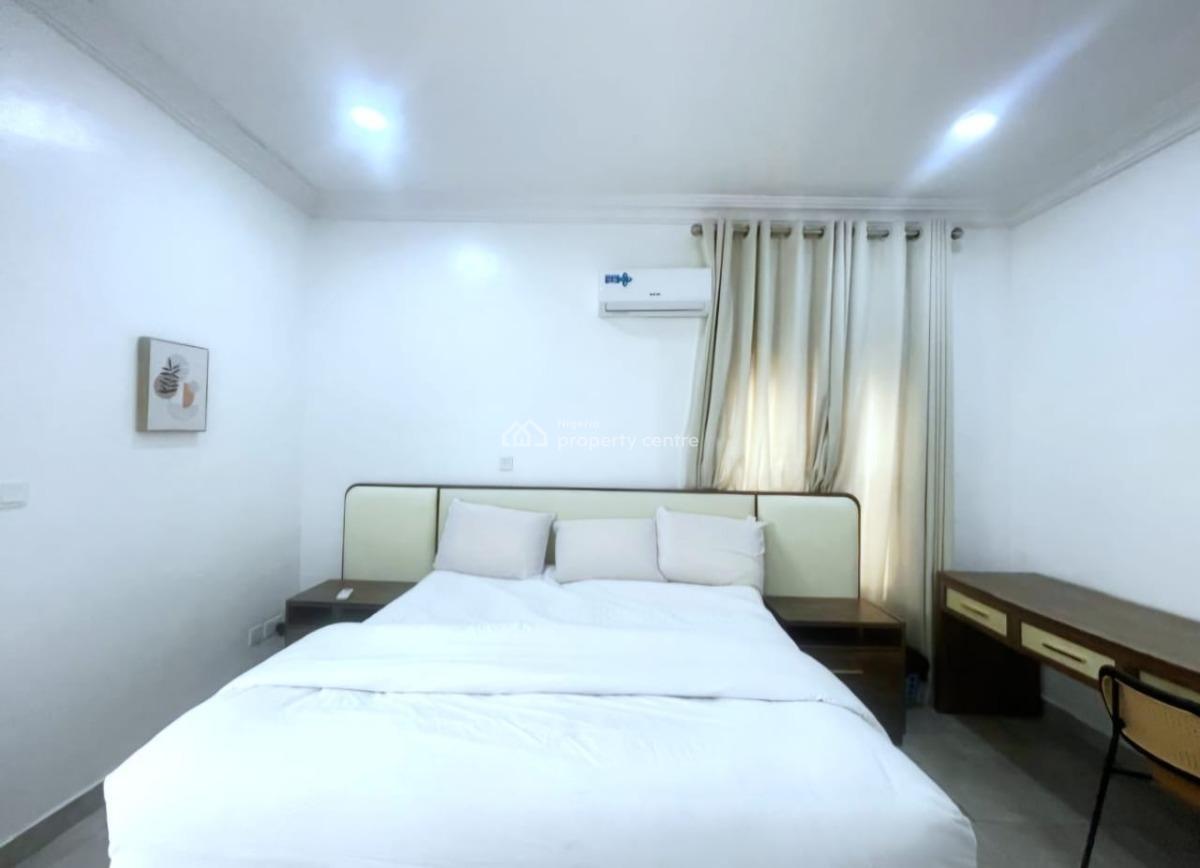 Tastefully Finished 3-bedroom Flat with Bovs Quarter, Victoria Island (vi), Lagos, Flat / Apartment for Sale