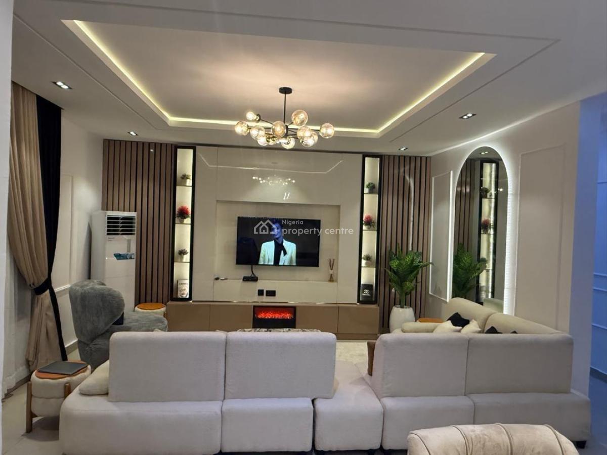 Luxury 3 Bedroom Apartment, Lekki Phase 1, Lekki, Lagos, Flat / Apartment Short Let