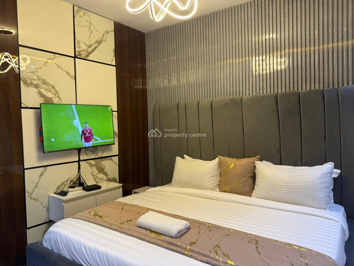Luxury 3 Bedroom Apartment, Lekki Phase 1, Lekki, Lagos, Flat / Apartment Short Let