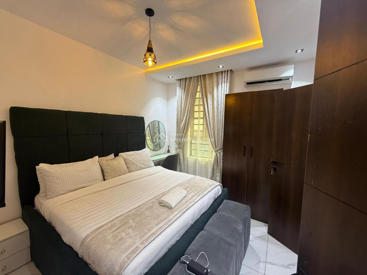 Luxury 3 Bedroom Apartment, Lekki Phase 1, Lekki, Lagos, Flat / Apartment Short Let