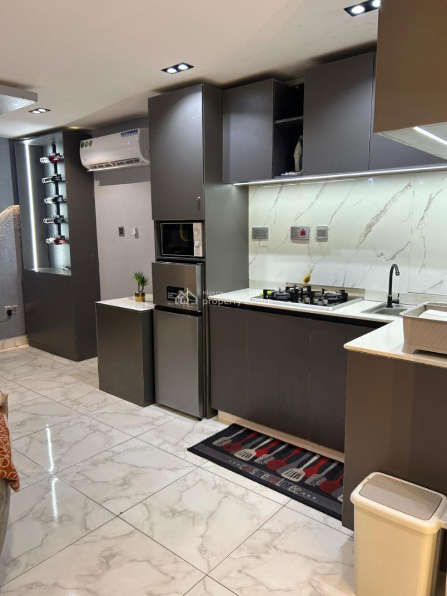 Luxury 1 Bedroom Apartment, Lekki Phase 1, Lekki, Lagos, Mini Flat (room and Parlour) Short Let