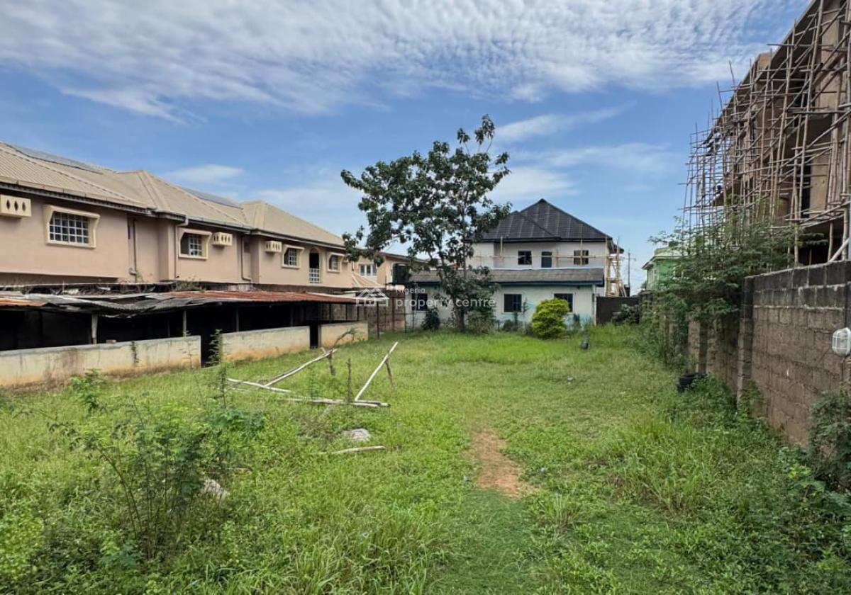Distress Full Plot (600sqm) of Bare Dry Land in a Serene Estate, Secure and Serene Estate, Soluyi, Gbagada, Lagos, Residential Land for Sale