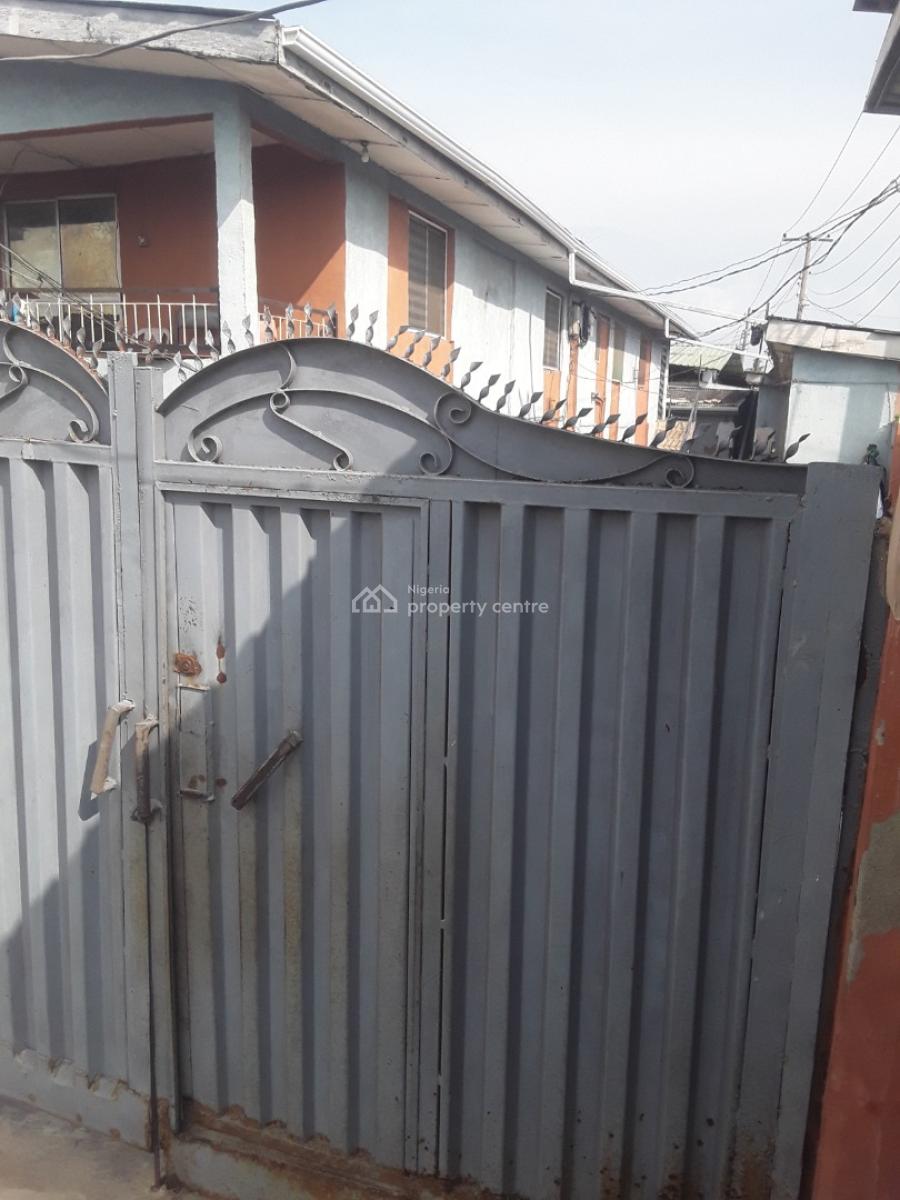 Spacious Miniflat Upstairs with Big Kitchen, Off Ilaje Road, Bariga, Shomolu, Lagos, Mini Flat (room and Parlour) for Rent