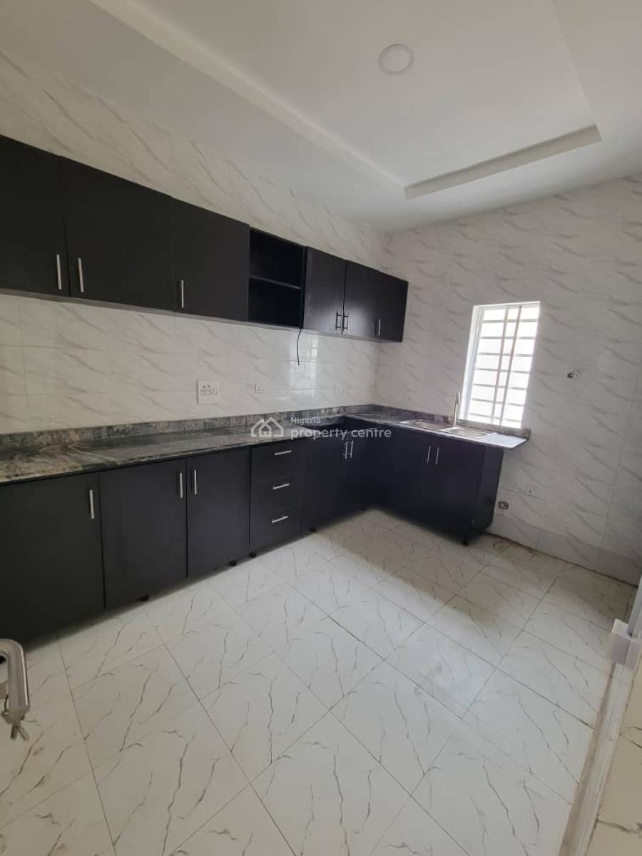 Standard and Spacious 3bedroom Flat, First Unity Estate, Ajah, Lagos, Flat / Apartment for Rent