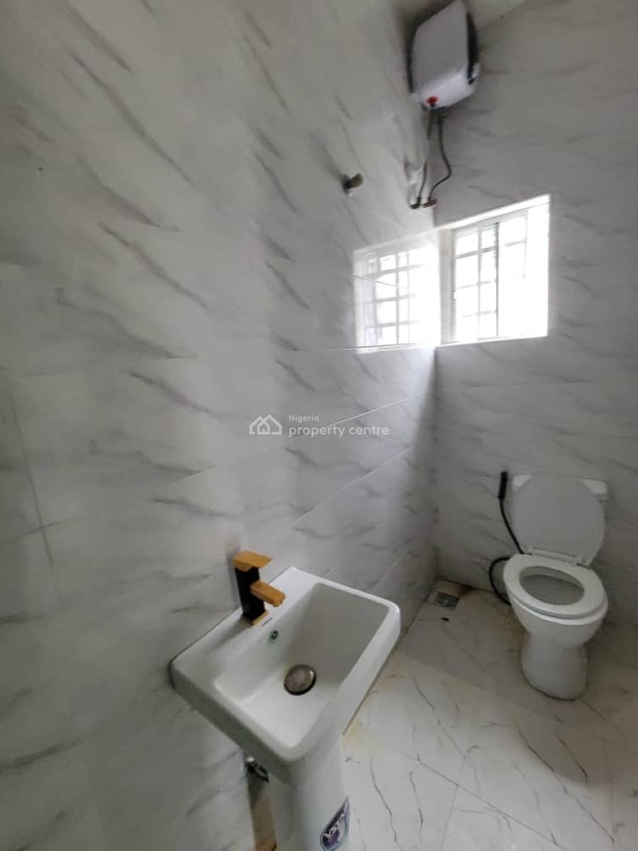 Standard and Spacious 3bedroom Flat, First Unity Estate, Ajah, Lagos, Flat / Apartment for Rent