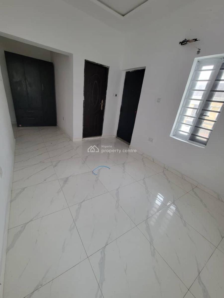 Standard and Spacious 3bedroom Flat, First Unity Estate, Ajah, Lagos, Flat / Apartment for Rent