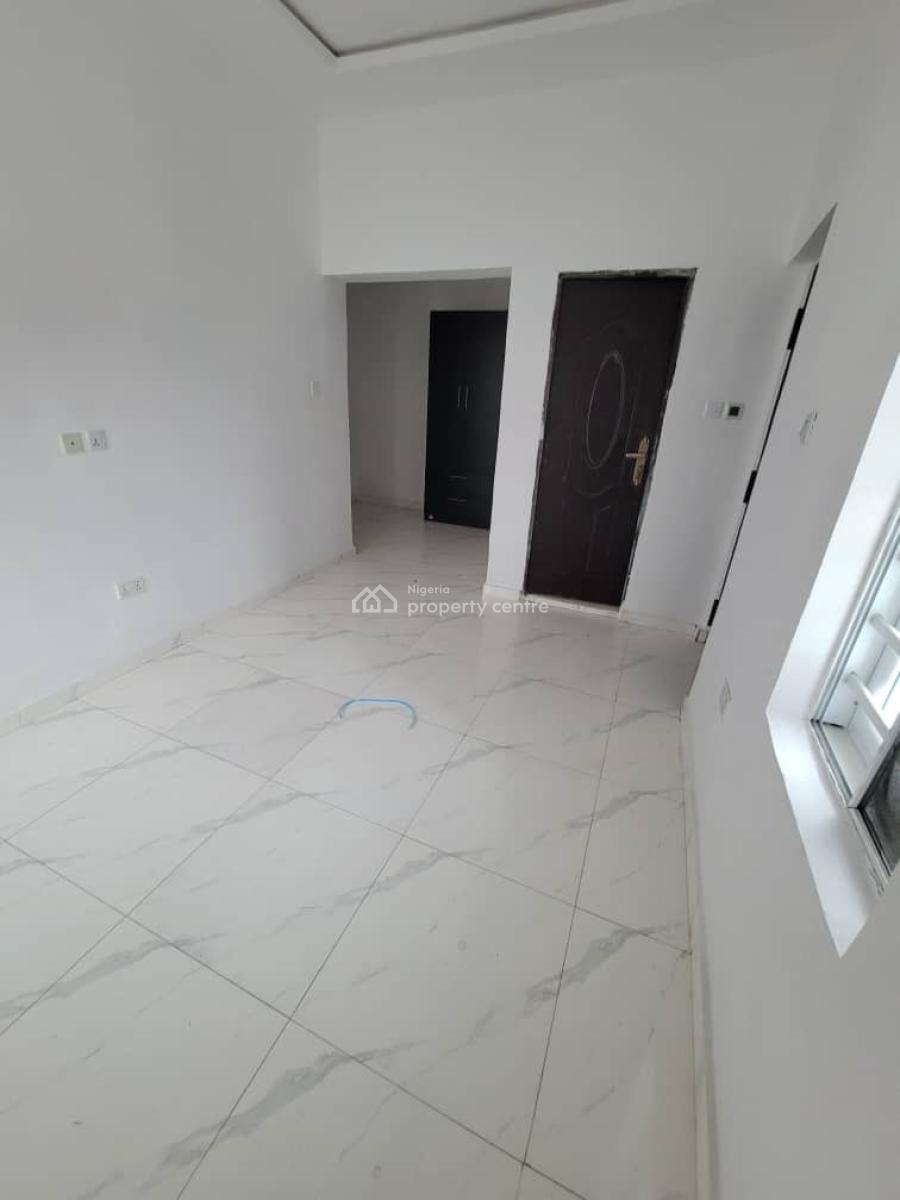 Standard and Spacious 3bedroom Flat, First Unity Estate, Ajah, Lagos, Flat / Apartment for Rent