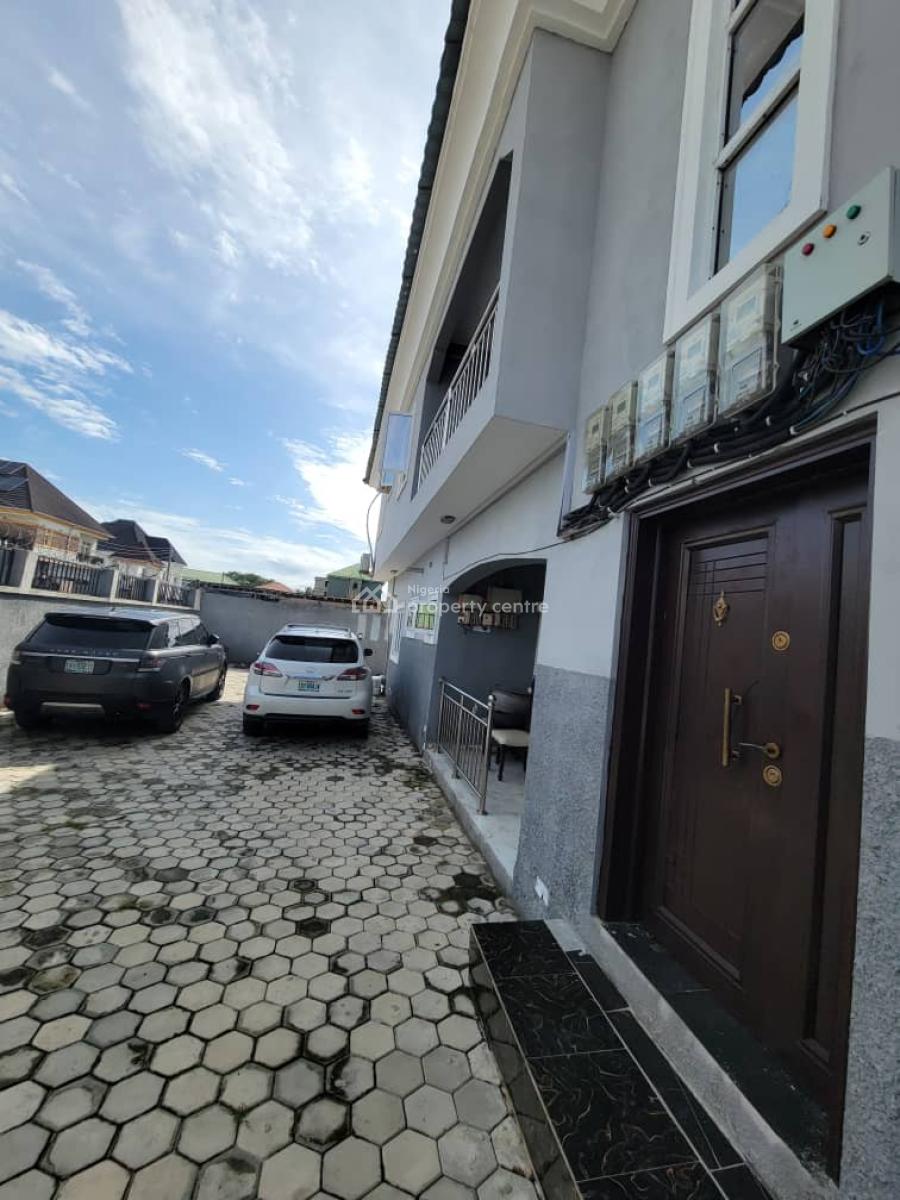 Spacious and Standard 4bedroom Flat, Mobile Road, Ajah, Lagos, Flat / Apartment for Rent